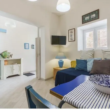 Apartment Isola Beddra